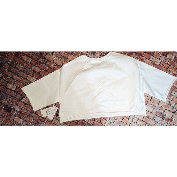 NWT BP orange butterfly embroidered white crop top size s - Picture 4 of 4